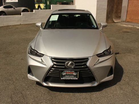 Used 2017 Lexus IS 200t RWD image 3