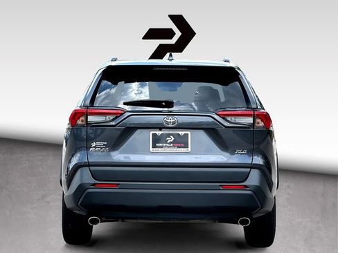 Used 2025 Toyota RAV4 XLE FWD image 7
