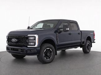 Used 2025 Ford F350 XLT w/ Black Appearance Package AWD/4WD video 3