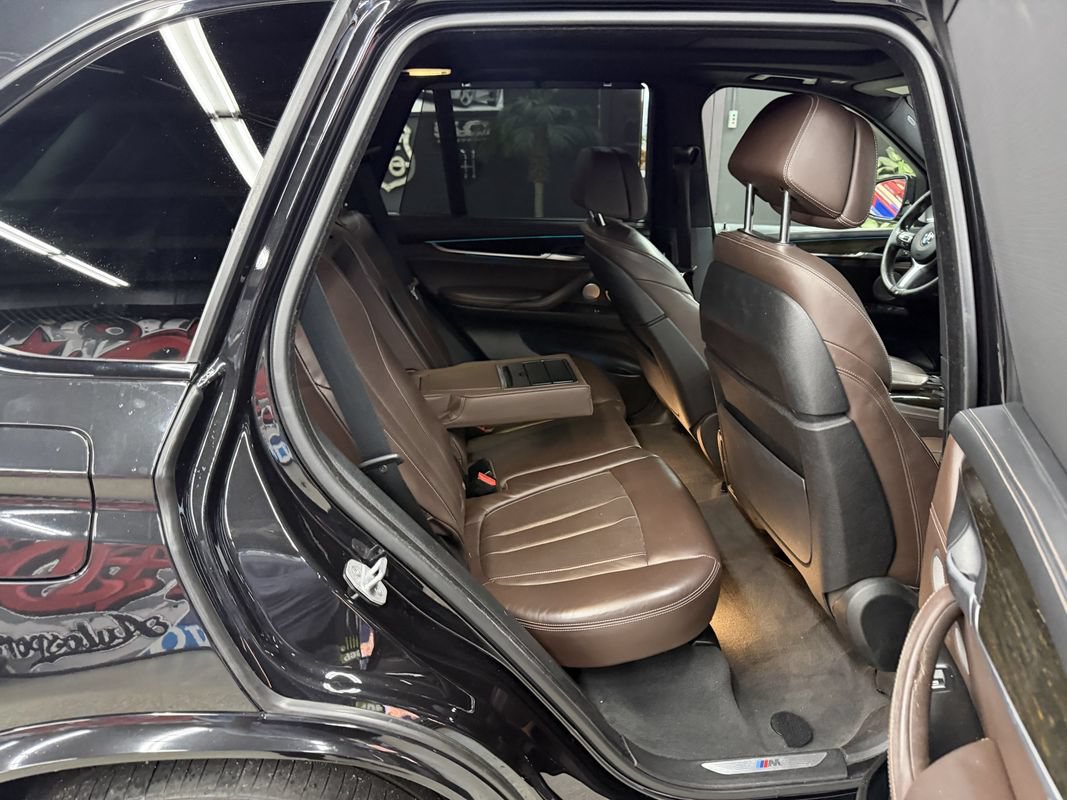 Used 2018 BMW X5 xDrive50i AWD/4WD image 17