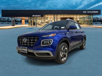 New 2025 Hyundai Venue Limited
