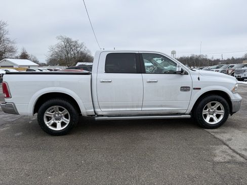 Used 2017 RAM 1500 Laramie Longhorn image 8