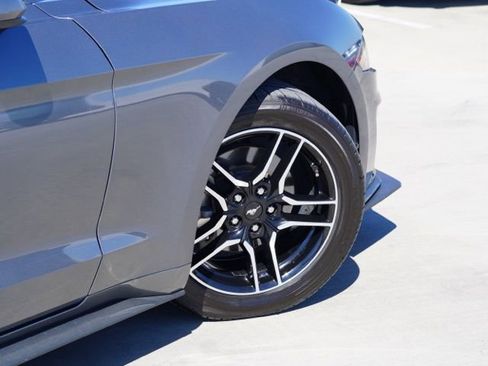 Used 2022 Ford Mustang Premium image 8