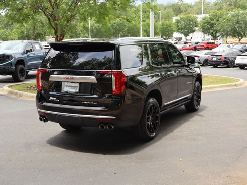 Used 2022 GMC Yukon Denali AWD/4WD image 9