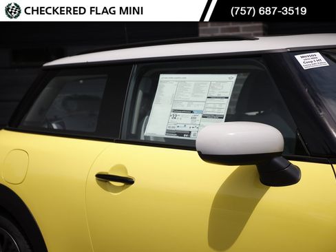 Used 2025 MINI Cooper S image 6