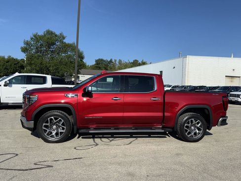 Used 2022 GMC Sierra 1500 SLT w/ SLT Premium Package image 7