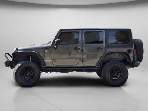 Used 2016 Jeep Wrangler Unlimited Sport w/ Quick Order Package 24S AWD/4WD image 13