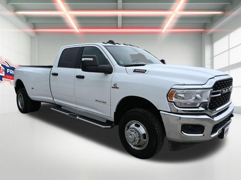 Used 2024 RAM 3500 Big Horn AWD/4WD image 4