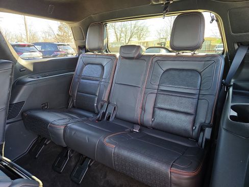 Used 2023 Lincoln Navigator Black Label image 10