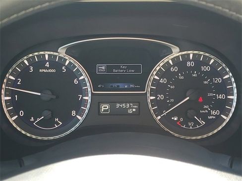 Used 2016 INFINITI QX60 Luxe w/ Deluxe Technology Package image 25