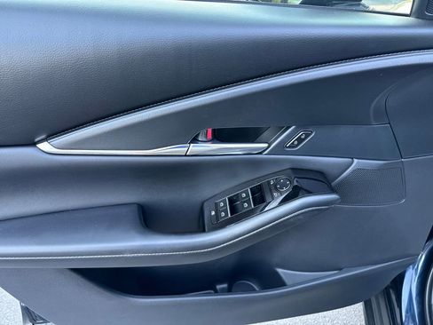 Used 2025 MAZDA CX-30 AWD 2.5 S w/ Preferred Package image 12