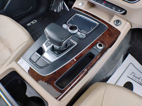 Used 2018 Audi Q5 2.0T Premium Plus w/ Premium Plus Package image 69