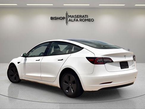 Used 2022 Tesla Model 3 Long Range AWD/4WD image 3