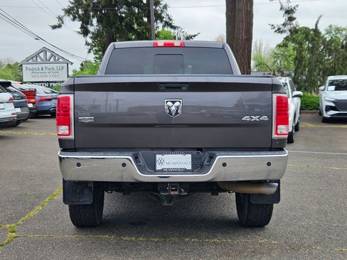 Used 2014 RAM 2500 Laramie w/ Convenience Group AWD/4WD image 4
