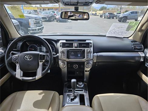 Used 2016 Toyota 4Runner SR5 image 5