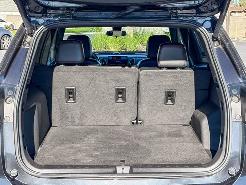 Used 2022 Chevrolet Equinox RS w/ Infotainment Package image 25