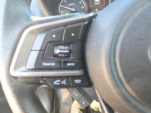 Used 2023 Subaru Forester AWD/4WD image 8