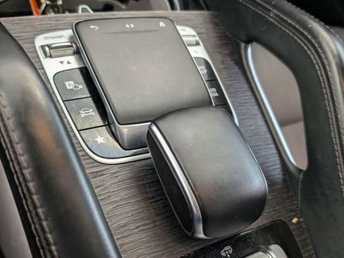 Used 2020 Mercedes-Benz GLS 450 4MATIC image 22
