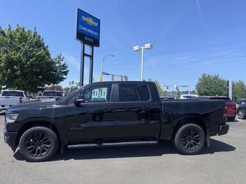 Used 2019 RAM 1500 Sport w/ Level 2 Equipment Group AWD/4WD image 2