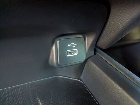 Used 2025 Honda HR-V Sport image 21