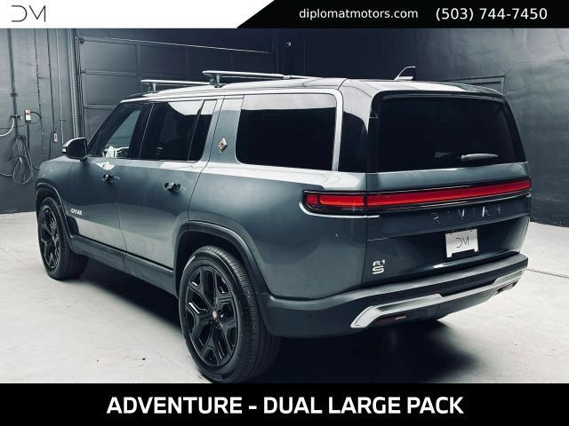 Used 2024 Rivian R1S Adventure Dual AWD/4WD image 4