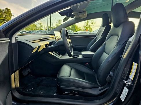 Used 2024 Tesla Model 3 Standard Range RWD image 17