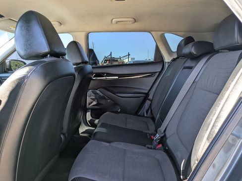 Used 2023 Kia Seltos S image 26