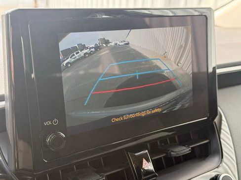 Used 2026 Toyota Corolla LE FWD image 13
