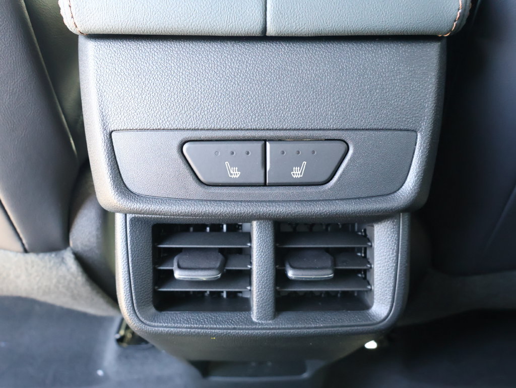 New 2027 GMC Terrain AT4 w/ Convenience Package III AWD/4WD image 27