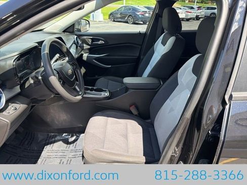 Used 2024 Chevrolet Trax LS FWD image 10