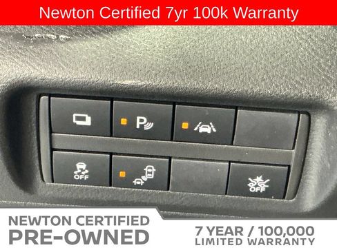 Used 2023 Nissan Kicks S FWD image 18