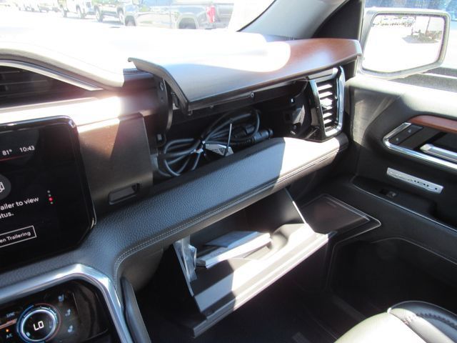 Certified 2023 GMC Sierra 1500 Denali w/ Technology Package AWD/4WD image 27
