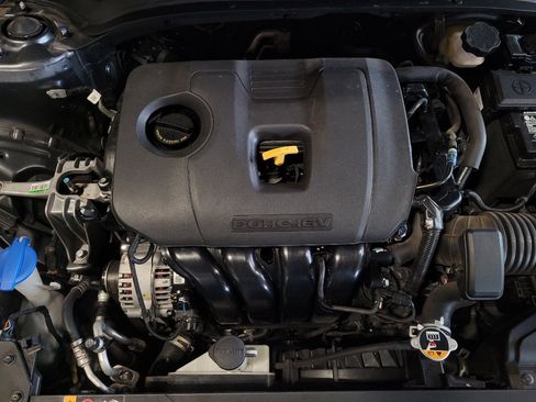 Used 2024 Kia Forte LXS w/ LXS Technology Package FWD image 30