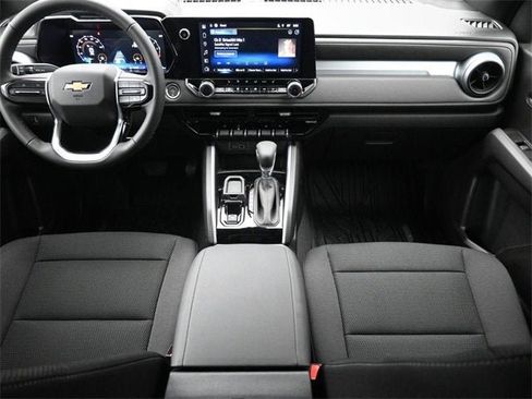 New 2026 Chevrolet Colorado LT image 25