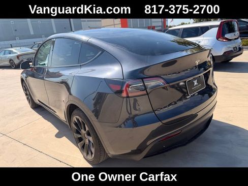 Used 2025 Tesla Model Y AWD image 2