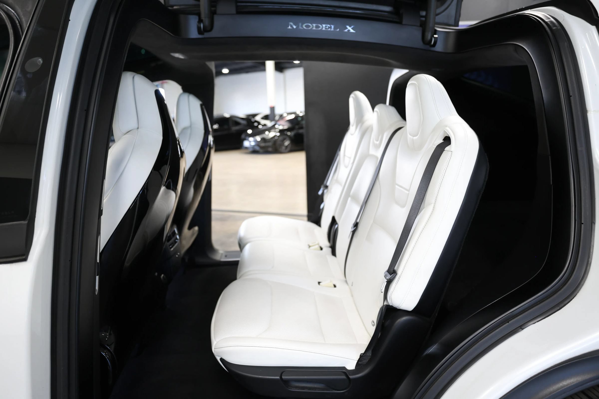 Used 2016 Tesla Model X 75D AWD/4WD image 42