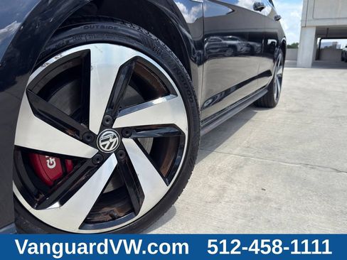Used 2019 Volkswagen GTI SE w/ SE Experience Package FWD image 4