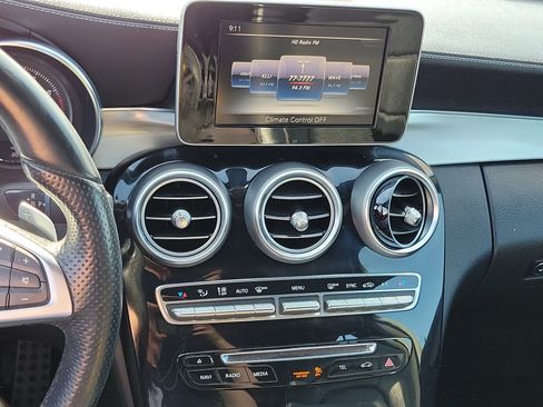 Used 2015 Mercedes-Benz C 300 4MATIC Sedan image 12