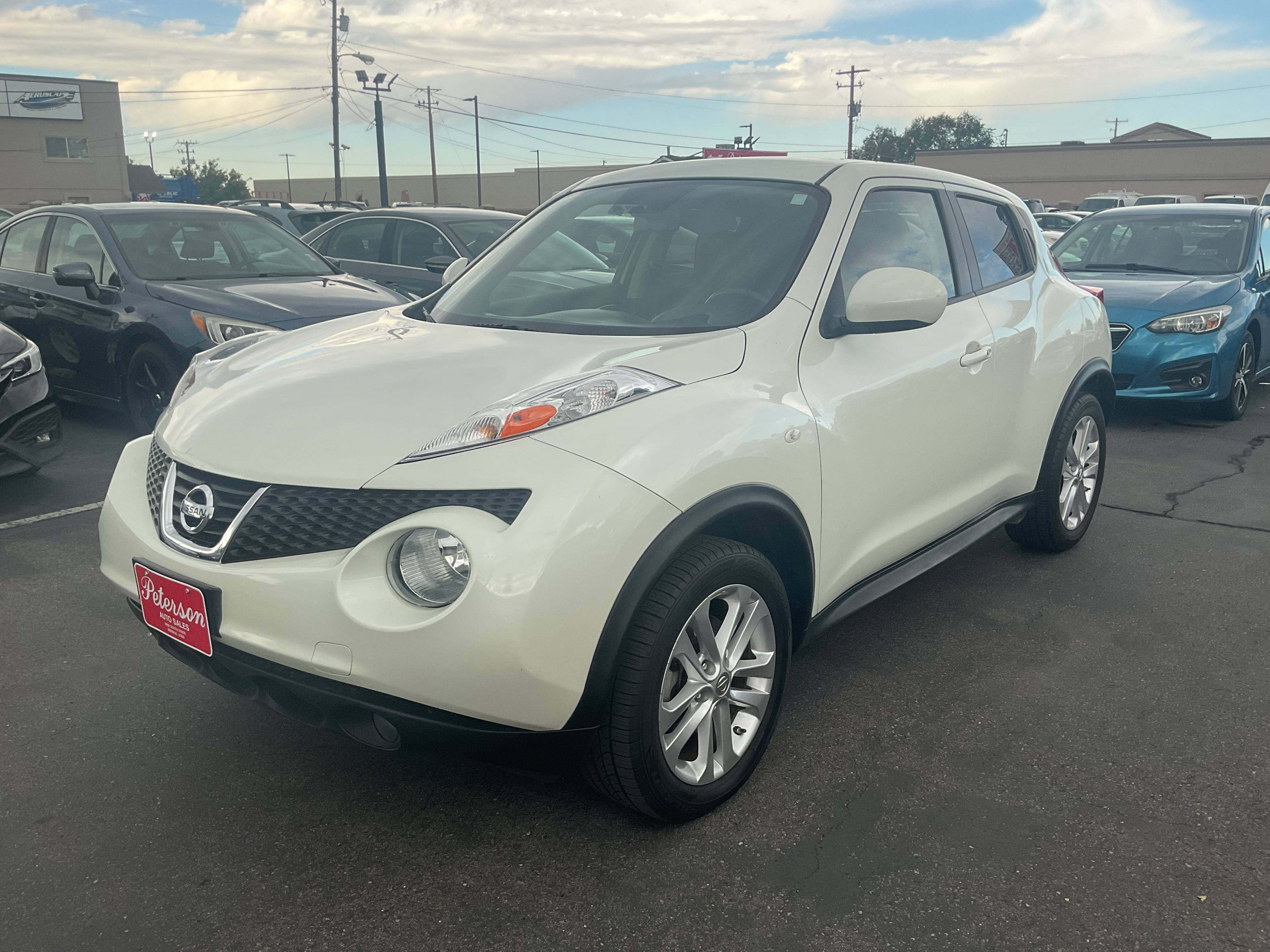 Used 2012 Nissan Juke SL AWD/4WD image 2