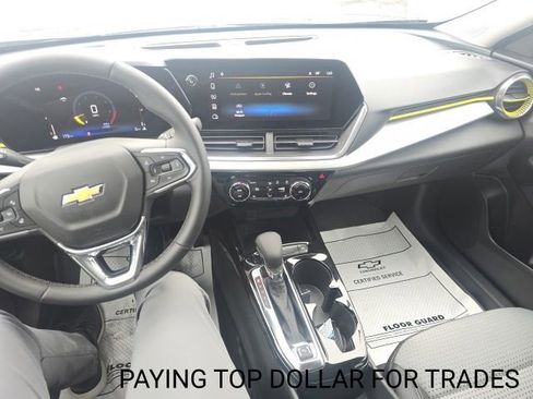 New 2026 Chevrolet Trax LT w/ Driver Confidence Package image 10