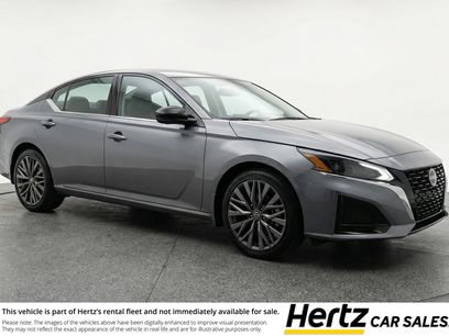 Used 2025 Nissan Altima 2.5 SV