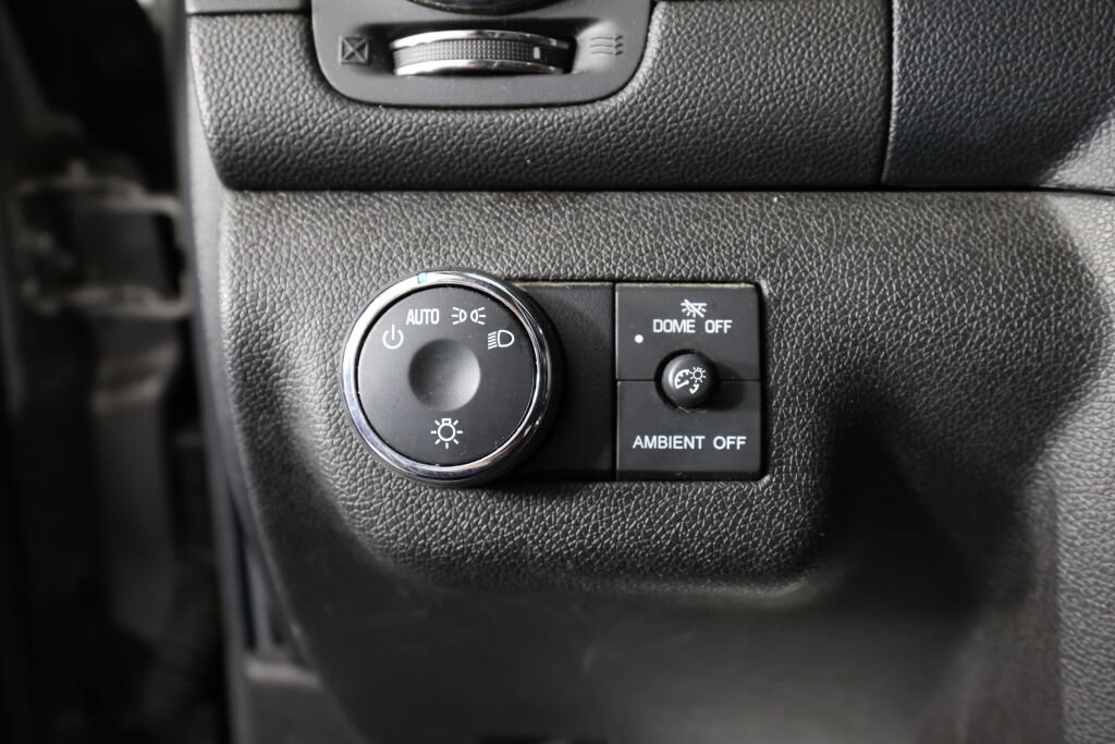 Used 2014 Buick Enclave Leather AWD/4WD image 32