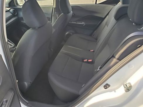 Certified 2025 Nissan Kicks Play S image 11