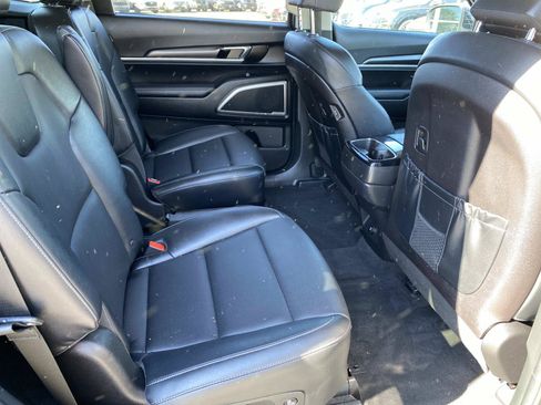 Used 2023 Kia Telluride S AWD/4WD image 24