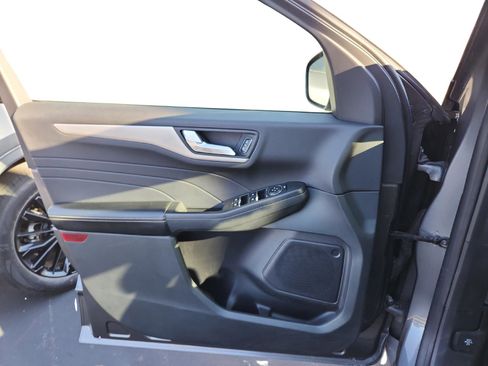 Used 2021 Ford Escape SE w/ Convenience Package image 20