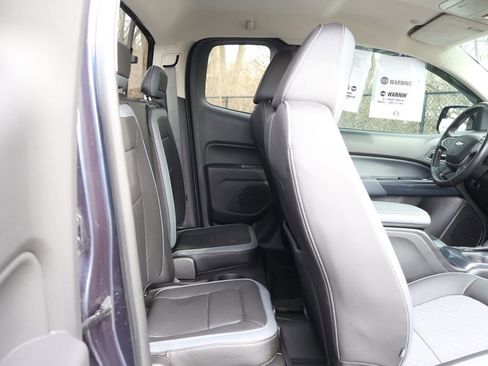 Used 2018 Chevrolet Colorado Z71 w/ Centennial Edition image 45