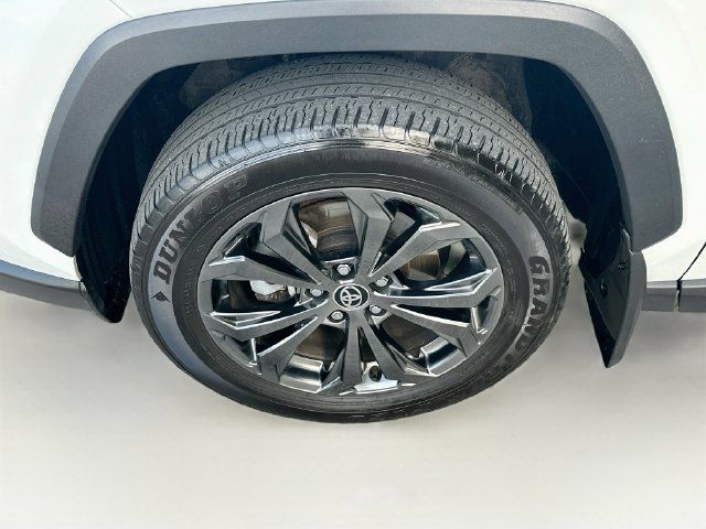 Used 2024 Toyota RAV4 Limited w/ Advanced Technology Package AWD/4WD image 32