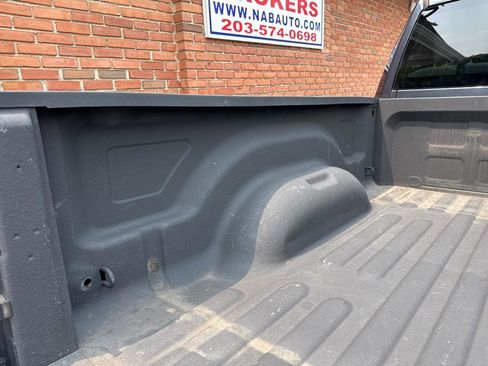 Used 2014 RAM 1500 Express image 11