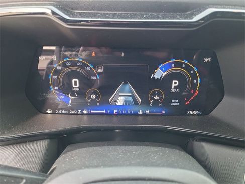 Used 2024 Chevrolet Colorado Z71 w/ Z71 Convenience Package 2 image 17