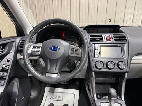 Used 2015 Subaru Forester 2.5i Limited AWD/4WD image 28
